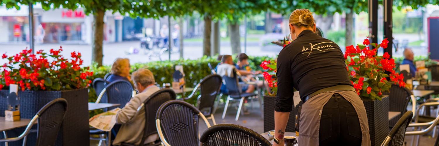 Sfeerafbeelding terras restaurant De Kamer