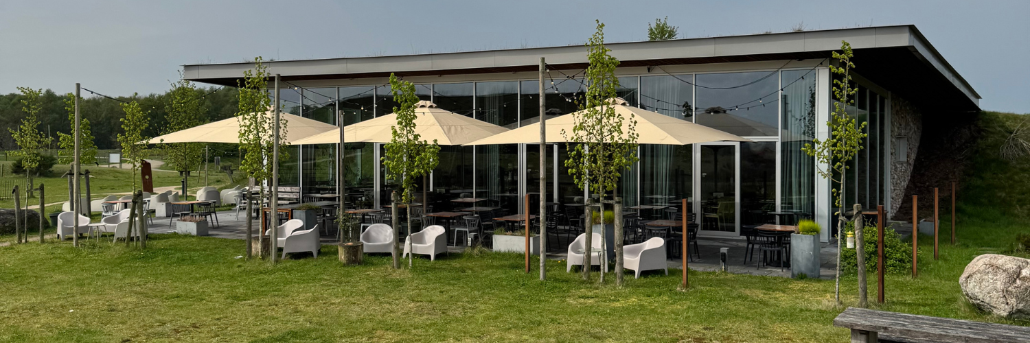 Voorzijde restaurant Wollegras
