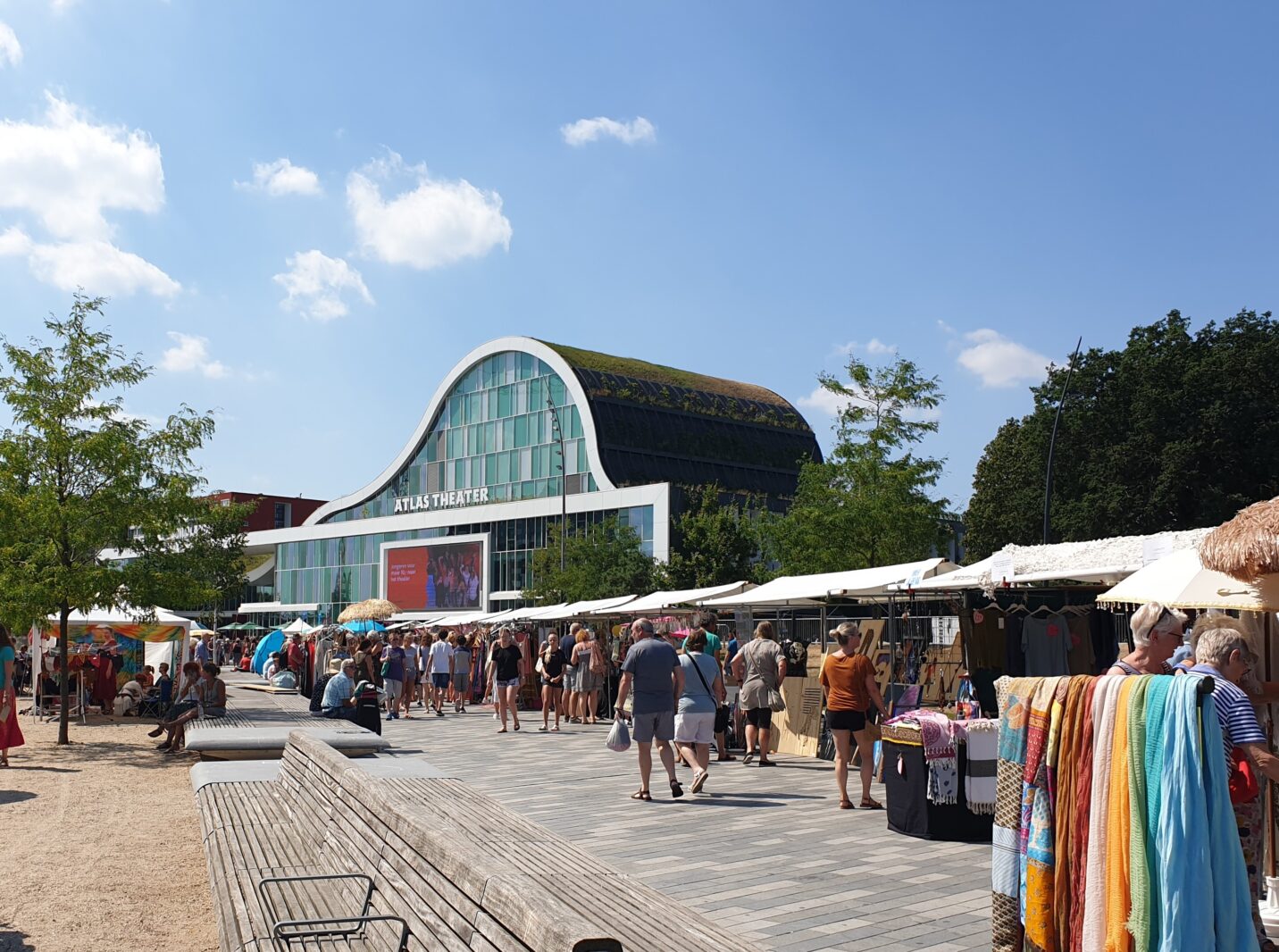 Sfeerafbeelding Ibizamarkt Emmen